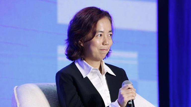Dr. Lei Fei: Hành Trình Xây Dựng Công Ty Khởi Nghiệp Triệu Đô Thành Công